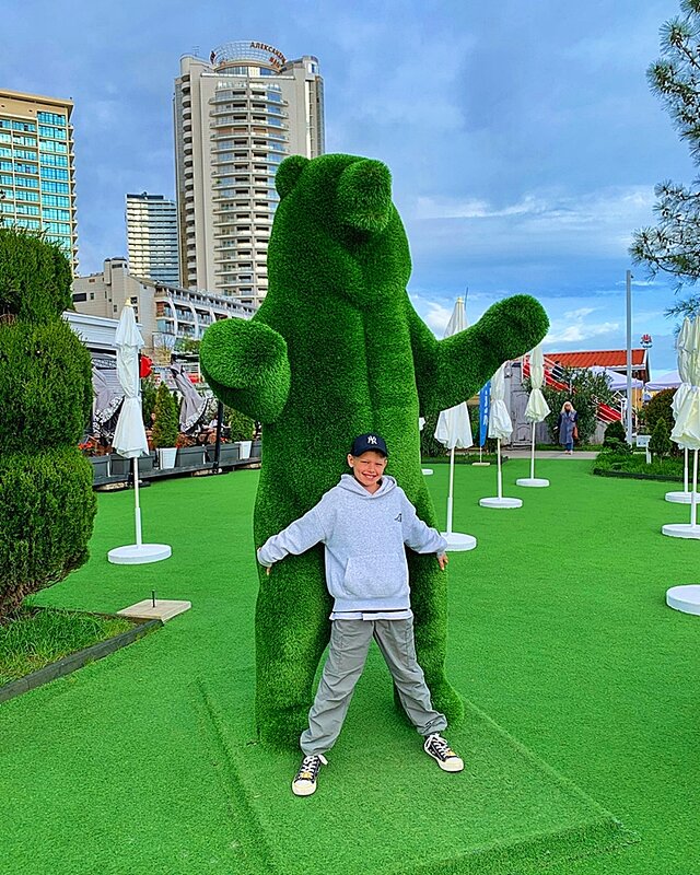 УКРОТИТЕЛЬ - Анатолий Малобродский