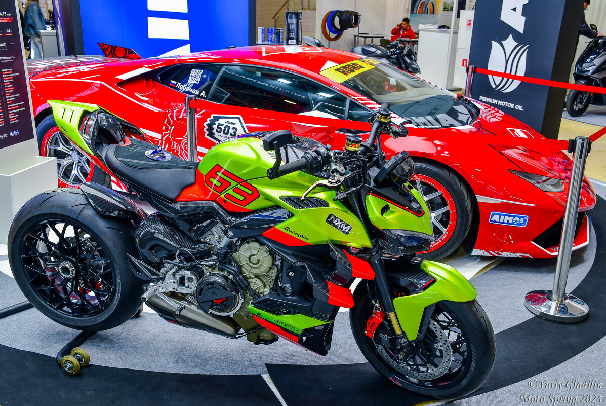 Мото весна - Юрий Гладилин