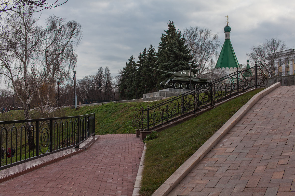 На территории Нижегородского кремля. - Максим Баранцев