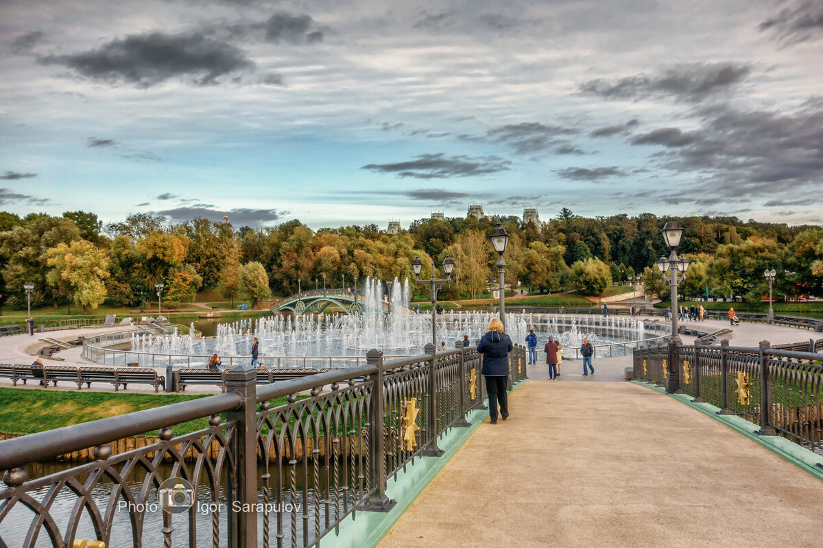 Остров-подкова с фонтаном в Царицыно - Игорь Сарапулов Остров-подкова с фонтаном в Царицыно - Игорь Сарапулов