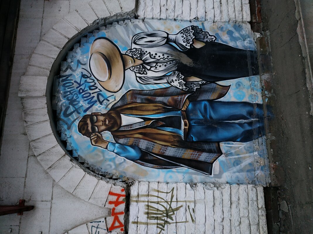 Почти "Картинки с выставки" - Андрей Лукьянов Почти "Картинки с выставки" - Андрей Лукьянов