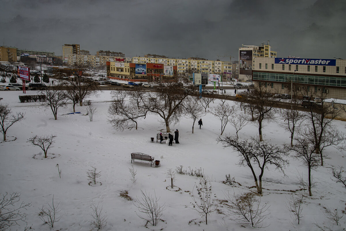 За окном - Анатолий Чикчирный За окном - Анатолий Чикчирный