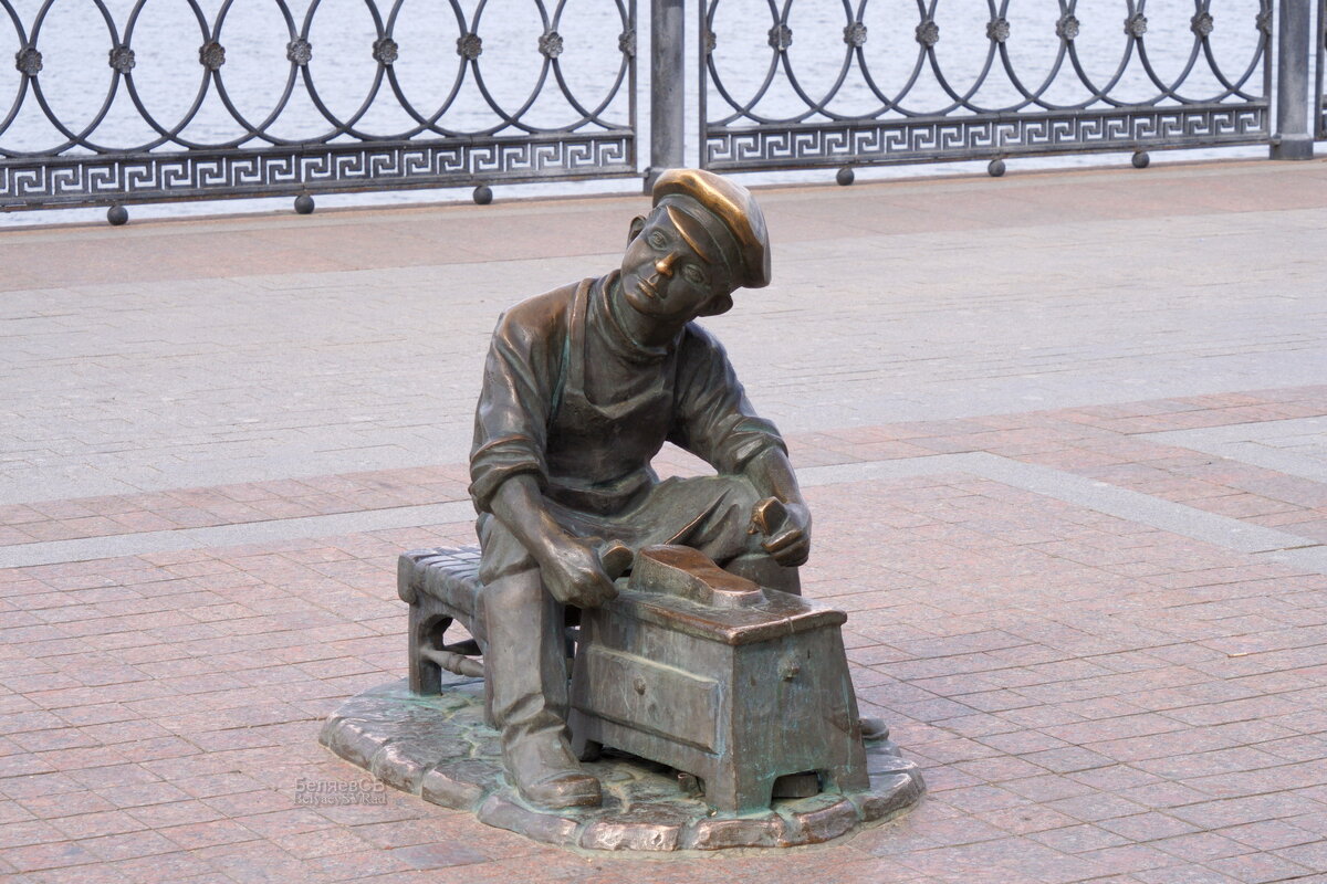 Скульптура "Чистильщик обуви" - Сергей Беляев Скульптура "Чистильщик обуви" - Сергей Беляев