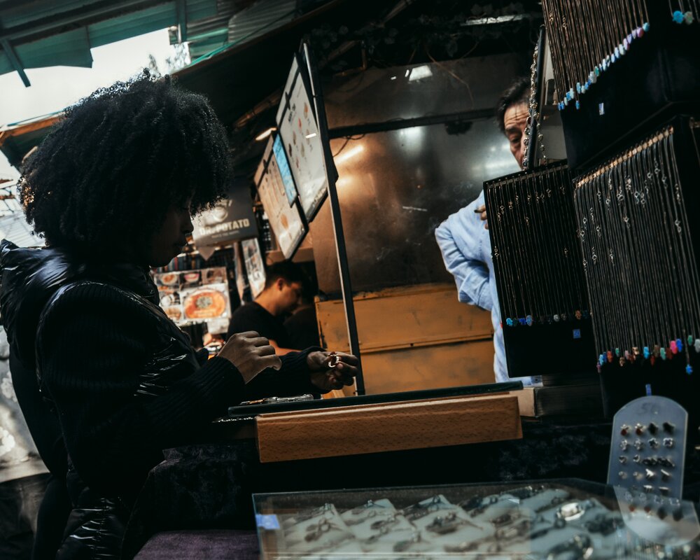 -Купить? Не купить? - alex chernin -Купить? Не купить? - alex chernin