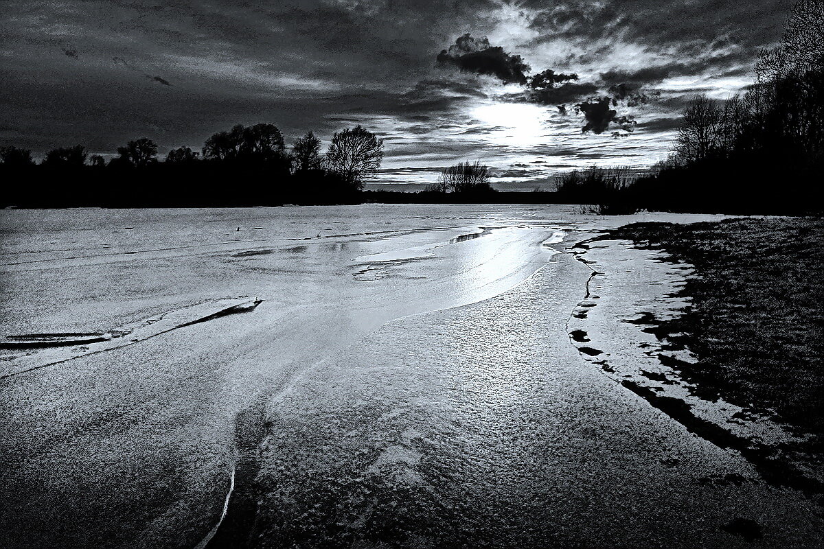 На Нерли... - Владимир Шошин На Нерли... - Владимир Шошин