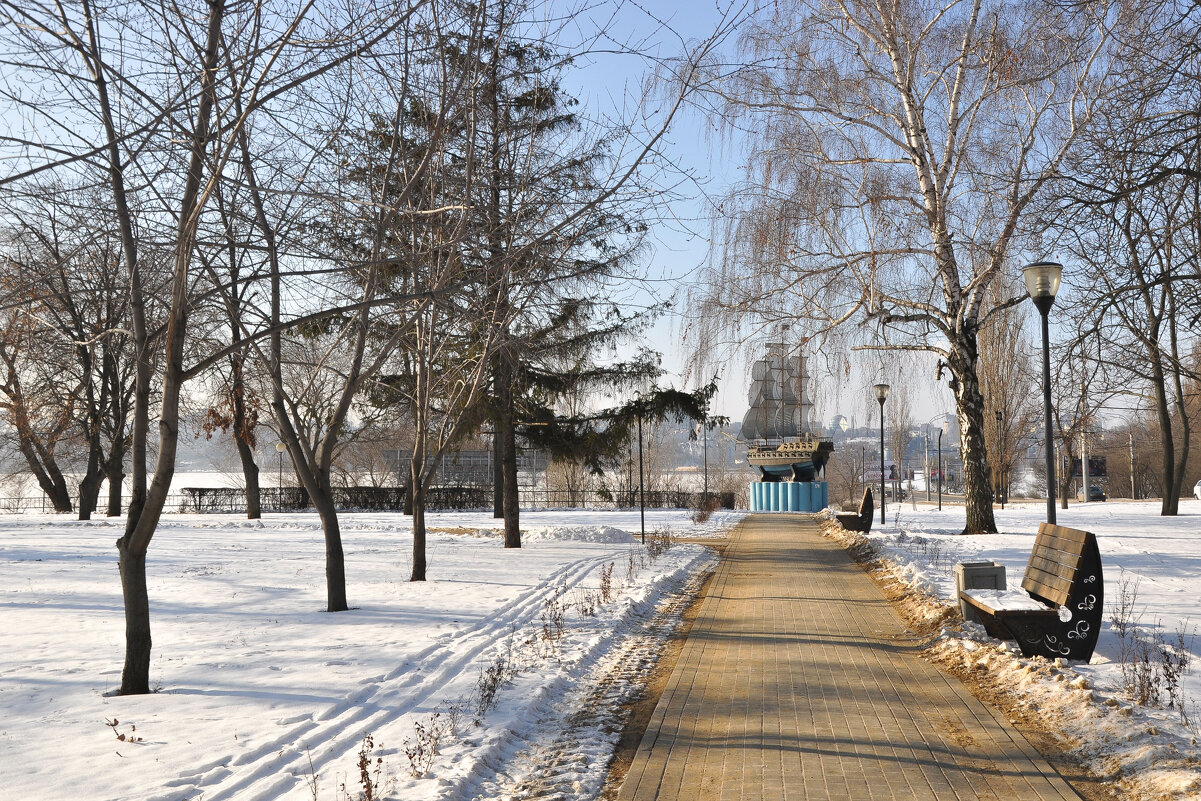 Корабль "Меркурий" в сквере Ильича - Татьяна Машошина Корабль "Меркурий" в сквере Ильича - Татьяна Машошина