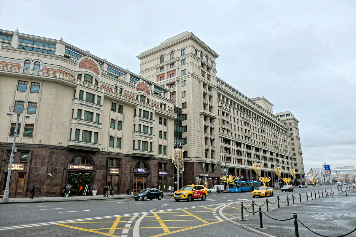 Бывшая гостиница "Москва" - Валерий Судачок