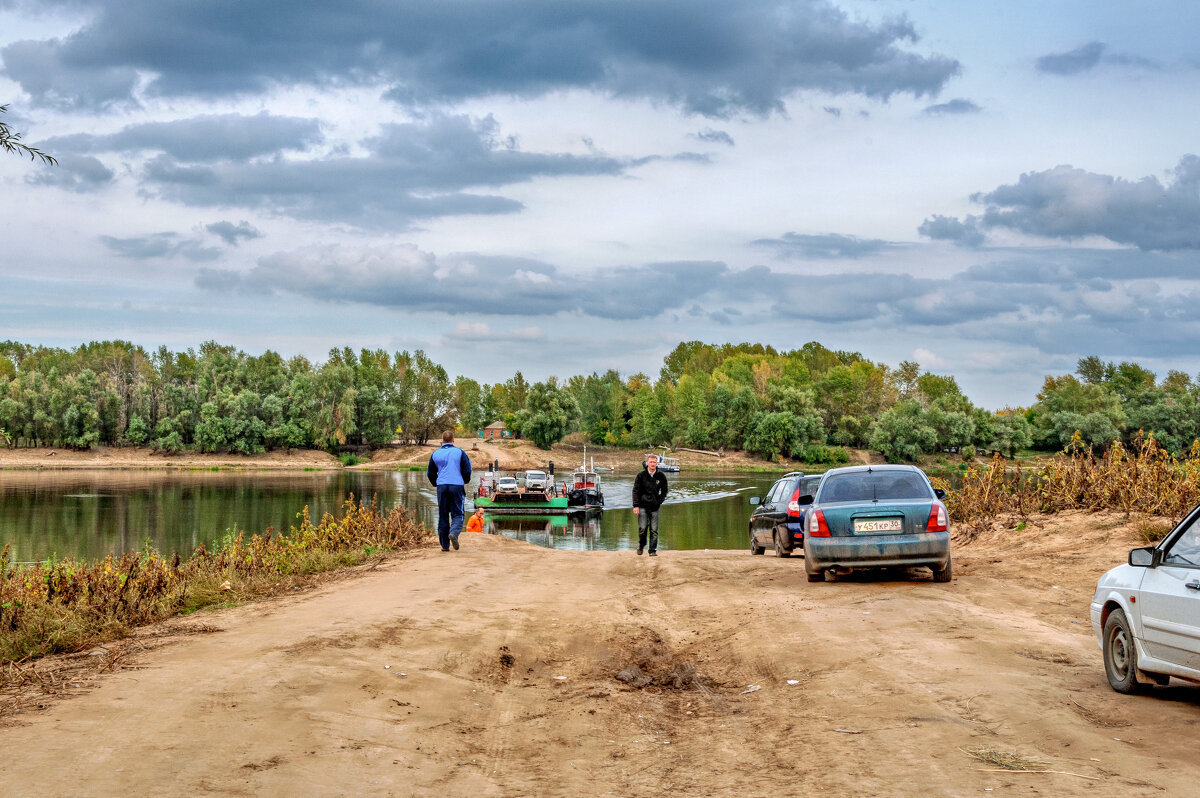 В ожидание парома - валера36 .