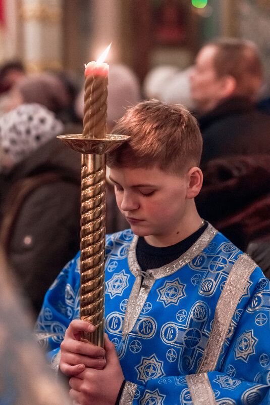 На Воскресном Богослужении - Pasha Zhidkov