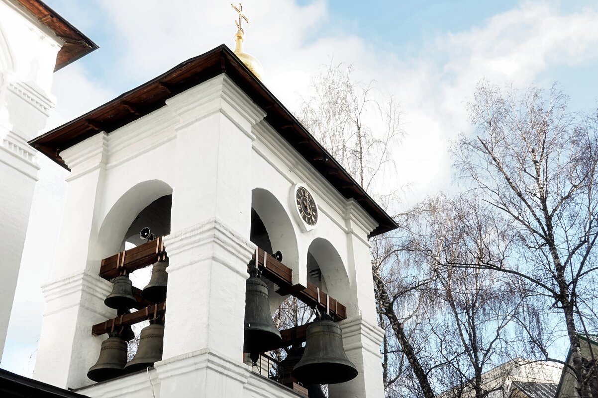 Звонница собора Сретения иконы Божией Матери Владимирская. - Татьяна Помогалова Звонница собора Сретения иконы Божией Матери Владимирская. - Татьяна Помогалова