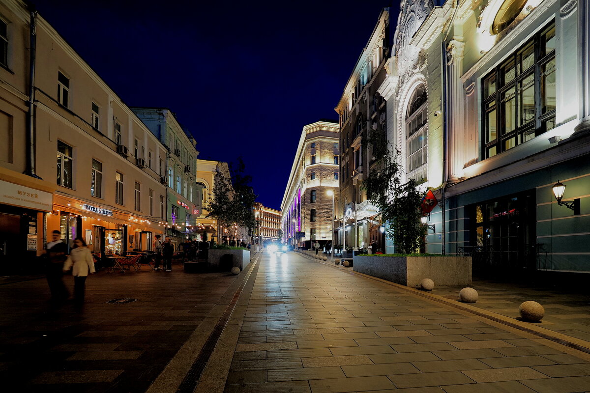 Пушечная улица Москвы - Евгений Седов