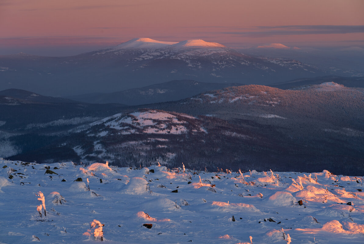 * - Александр Иванов