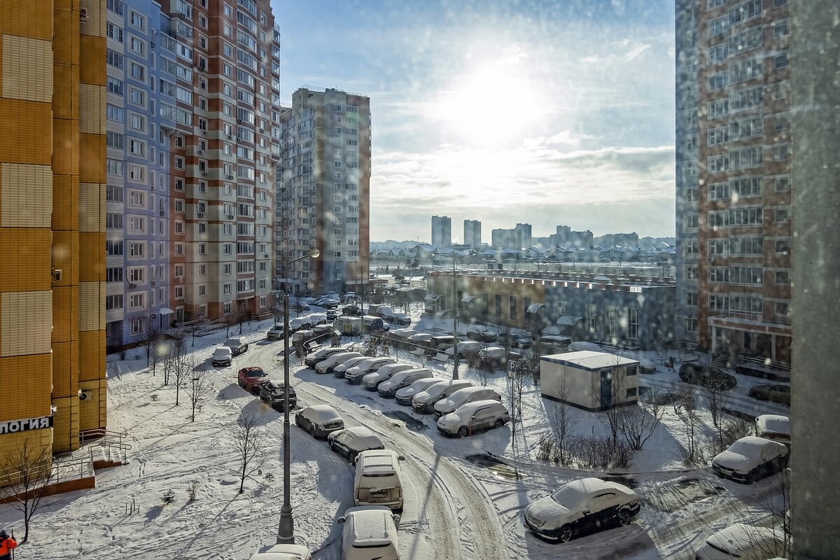 Через грязное стекло - Валерий Иванович Через грязное стекло - Валерий Иванович