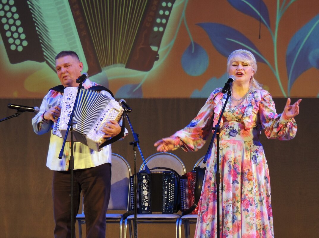 С.Калачёва и А.Ганичев (центр "Русская гармонь") - Ната57 Наталья Мамедова С.Калачёва и А.Ганичев (центр "Русская гармонь") - Ната57 Наталья Мамедова