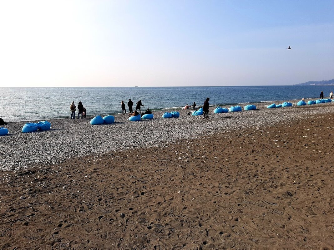 Пляж Ривьера зимой - Tata Wolf