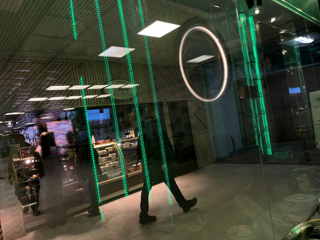 Кафе - Сергей Золотавин Кафе - Сергей Золотавин