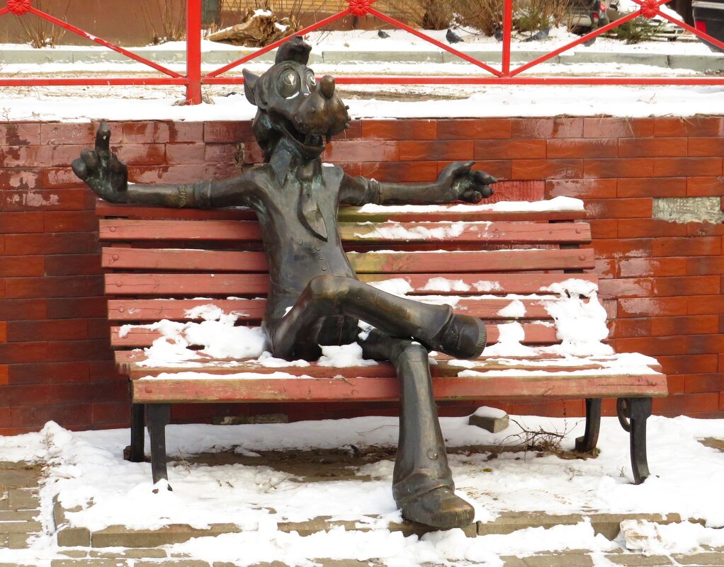 Присел на скамейку - Андрей Снегерёв