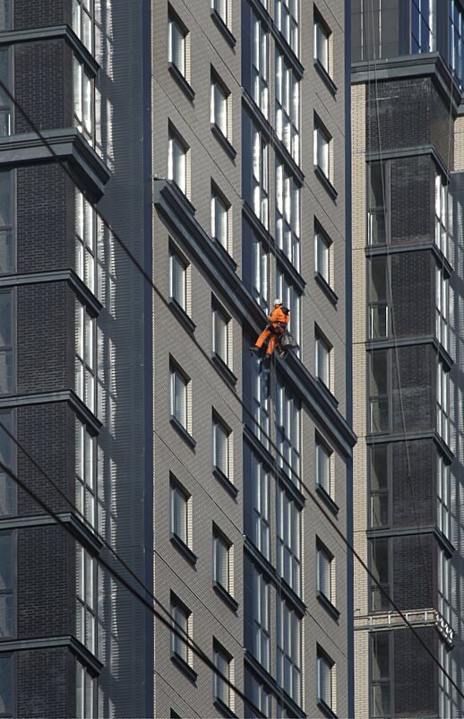 Между небом и землей - Николай Семёнов