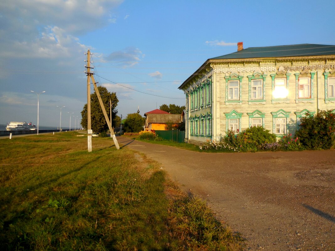 Козьмодемьянск на закате - Надежда 