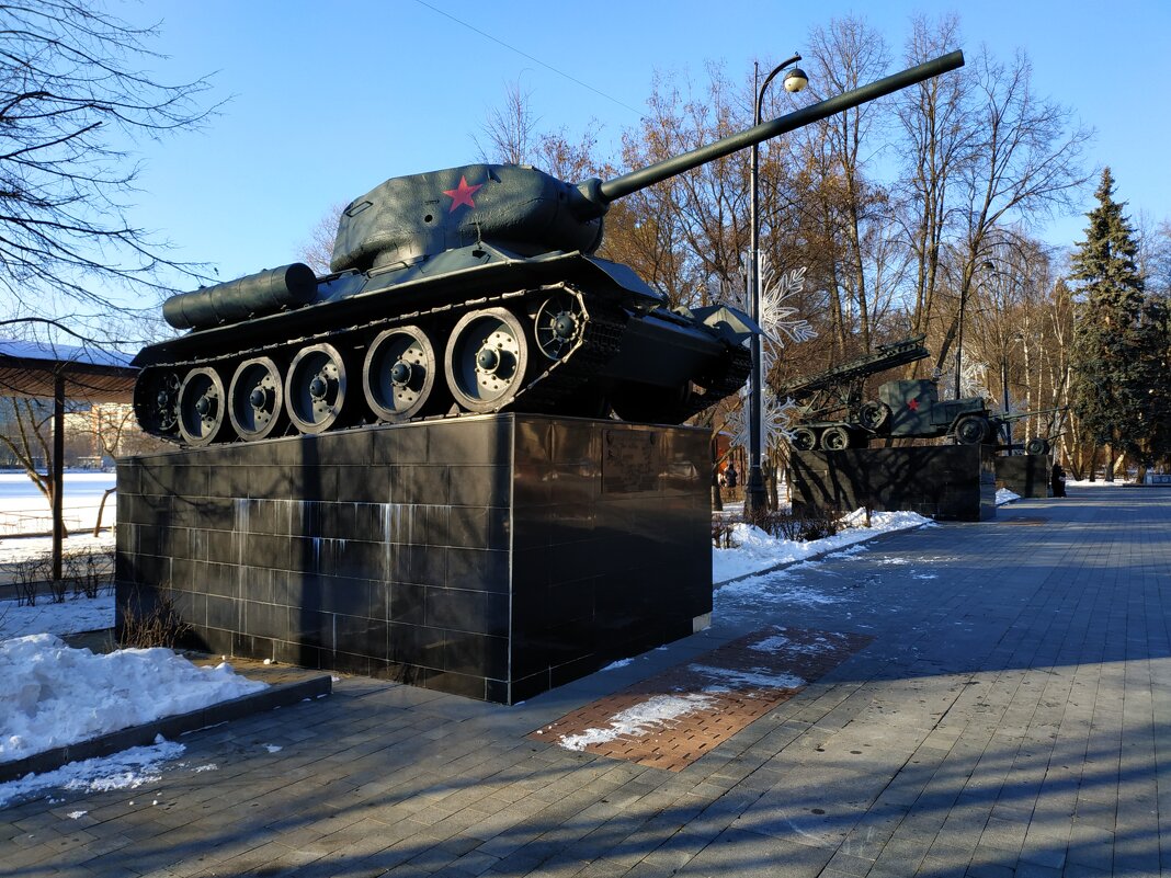 С Праздником - Днем защитника Отечества! - Андрей Лукьянов С Праздником - Днем защитника Отечества! - Андрей Лукьянов