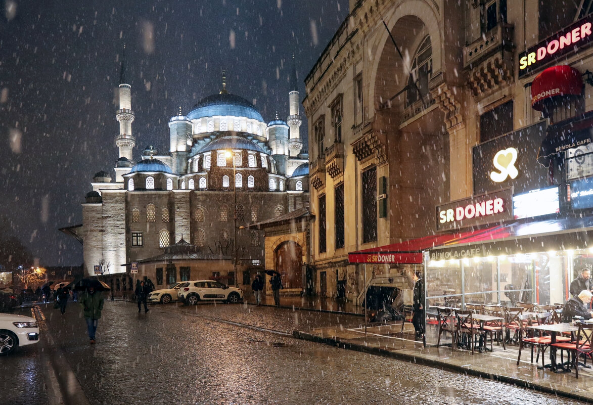 Снег в Стамбуле - skijumper Иванов Снег в Стамбуле - skijumper Иванов