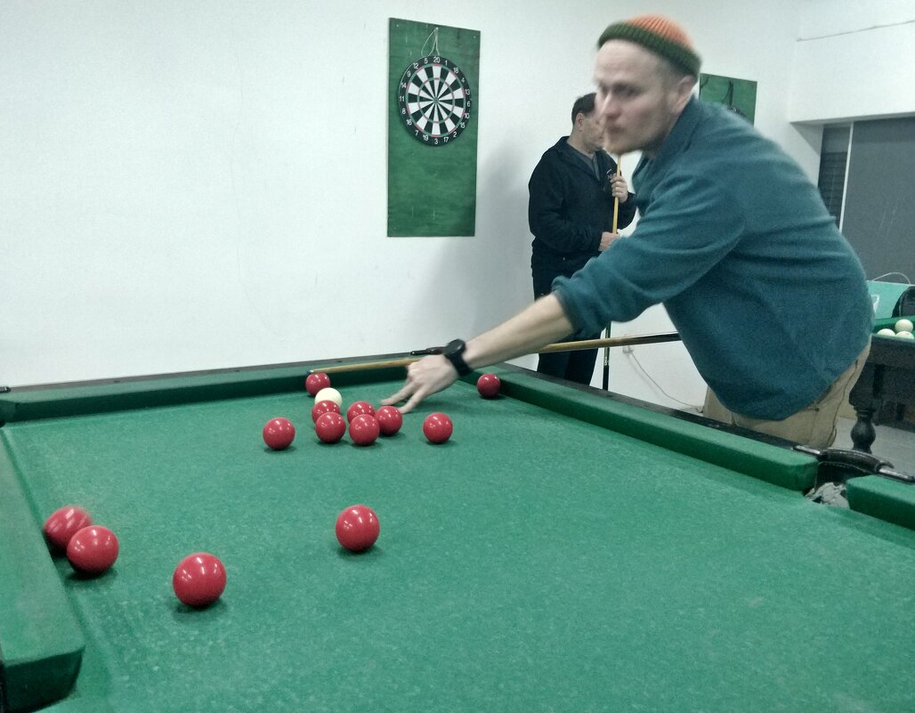 Игра,в разгаре - Андрей Хлопонин Игра,в разгаре - Андрей Хлопонин