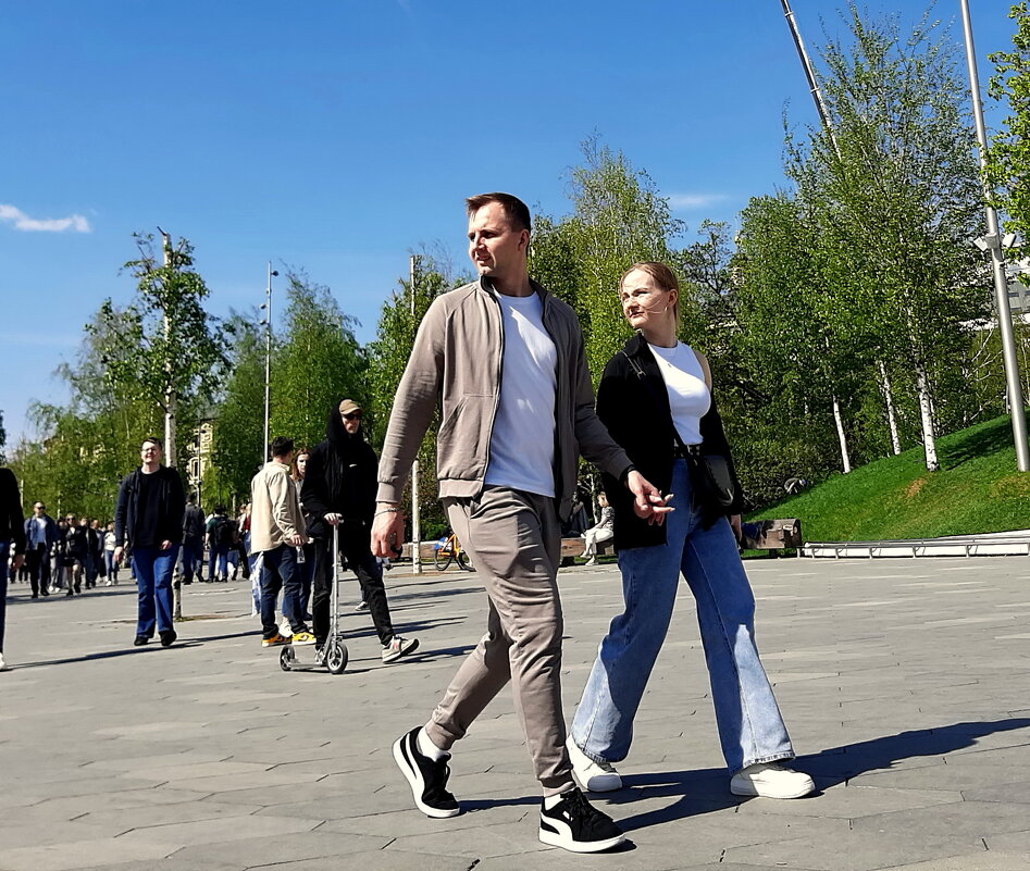 *** - Владимир Захаров