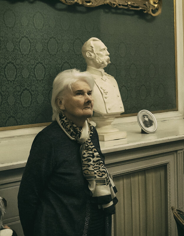 *** - Александр Русинов