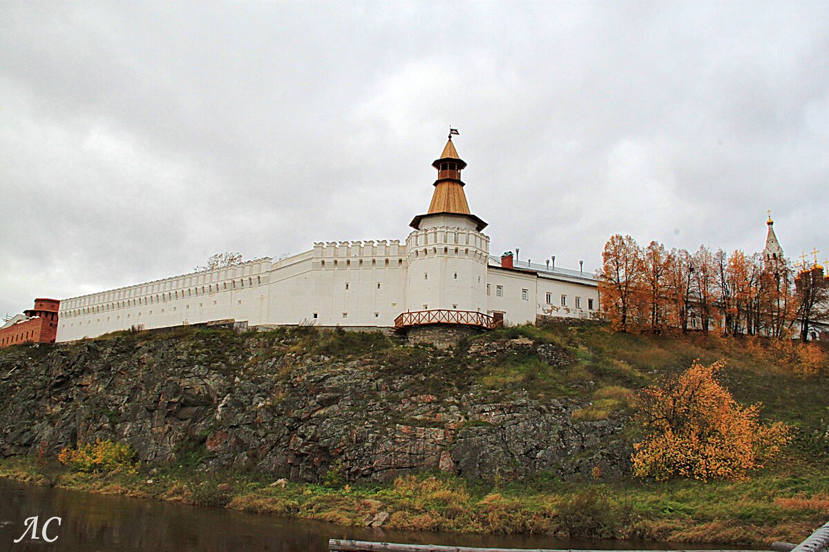 Верхотурский кремль - Любовь Сахарова Верхотурский кремль - Любовь Сахарова