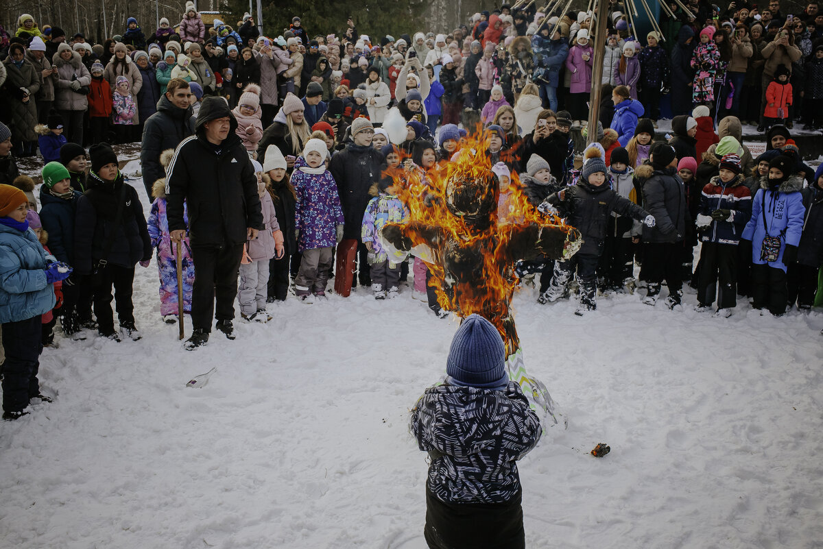 Масленица - Евгений Анисимов