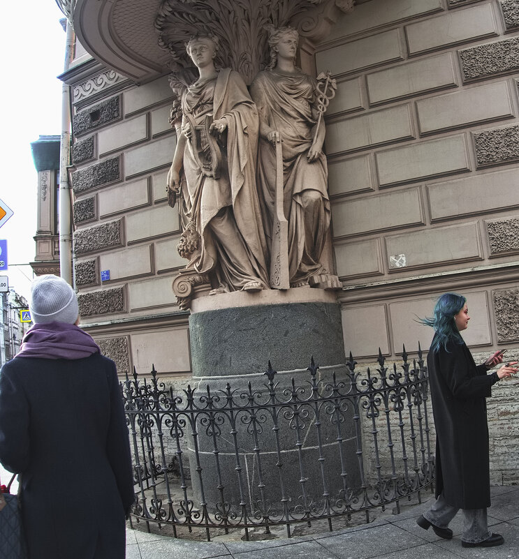 *** - Александр Русинов