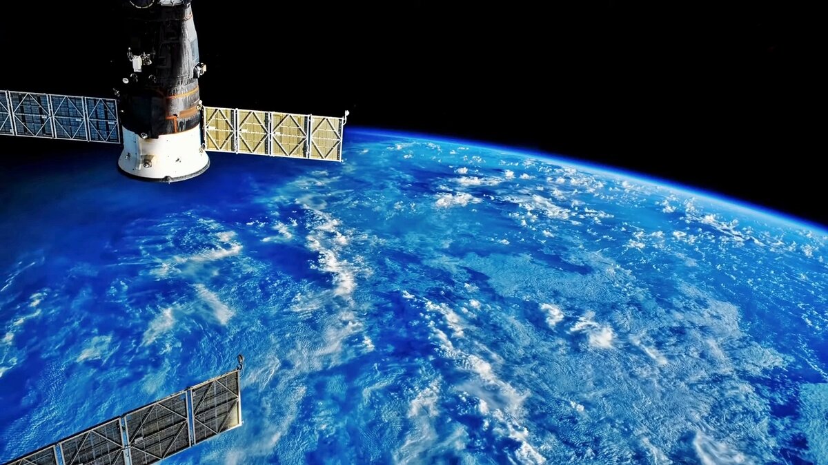 Полетал вчера над Землёй - Валерий Иванович Полетал вчера над Землёй - Валерий Иванович