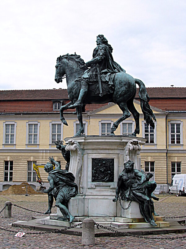 Берлин. - Владимир Драгунский