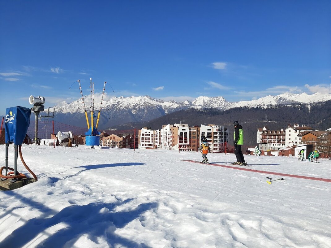 РОЗА ХУТОР - Tata Wolf