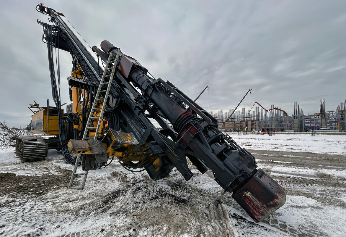 Сваебойная установка - Дмитрий Иванов