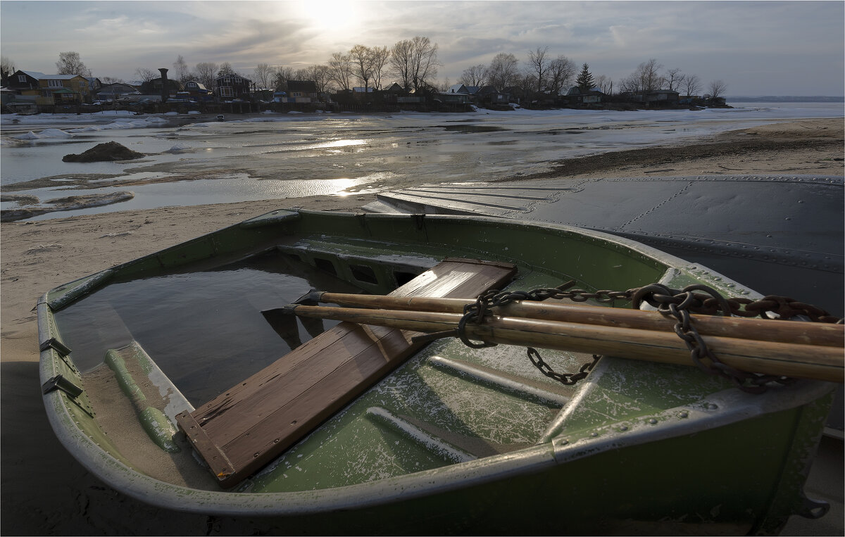 Волга, апрель - **** vedin