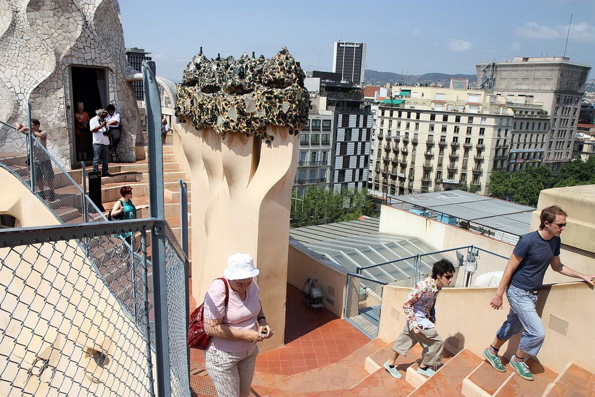 Прогулка по крыше дома Гауди - ZNatasha -