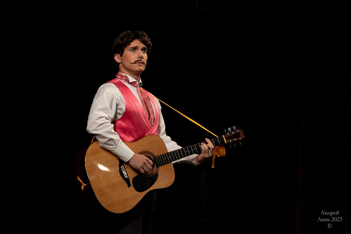 «Красавец мужчина» Волгоградский Казачий театр - Андрей Lyz «Красавец мужчина» Волгоградский Казачий театр - Андрей Lyz