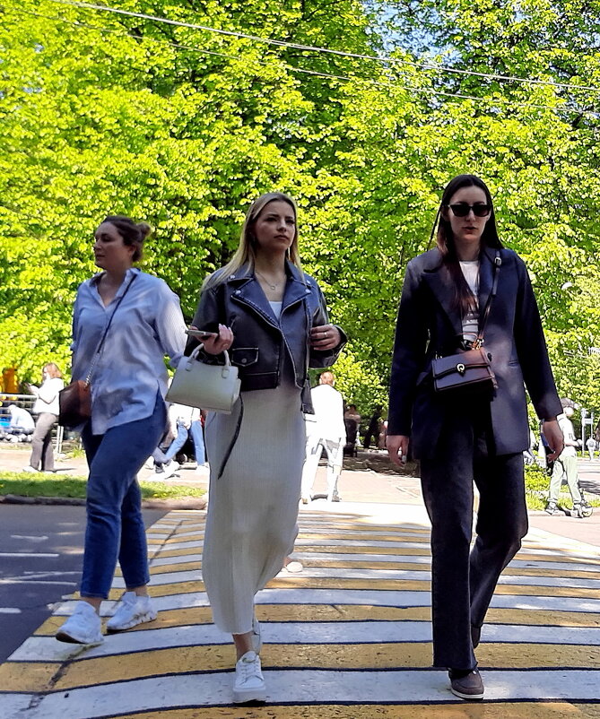 *** - Владимир Захаров