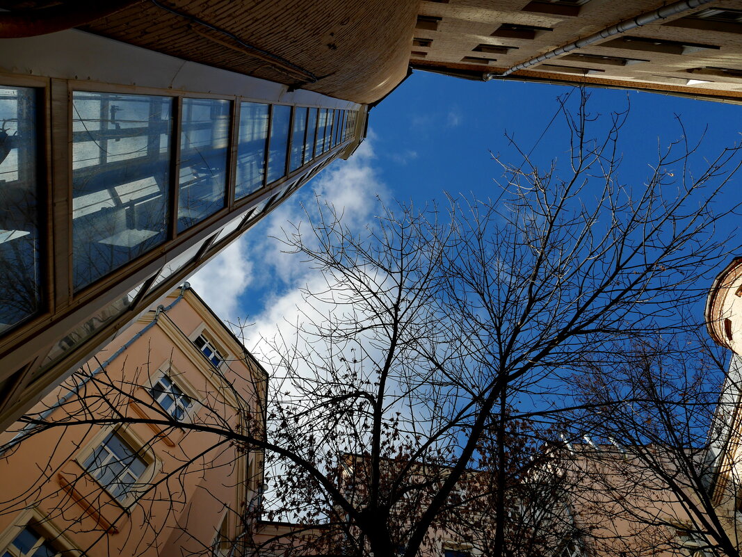 Арбатские дворовые колодцы - Наталья Rosenwasser Арбатские дворовые колодцы - Наталья Rosenwasser