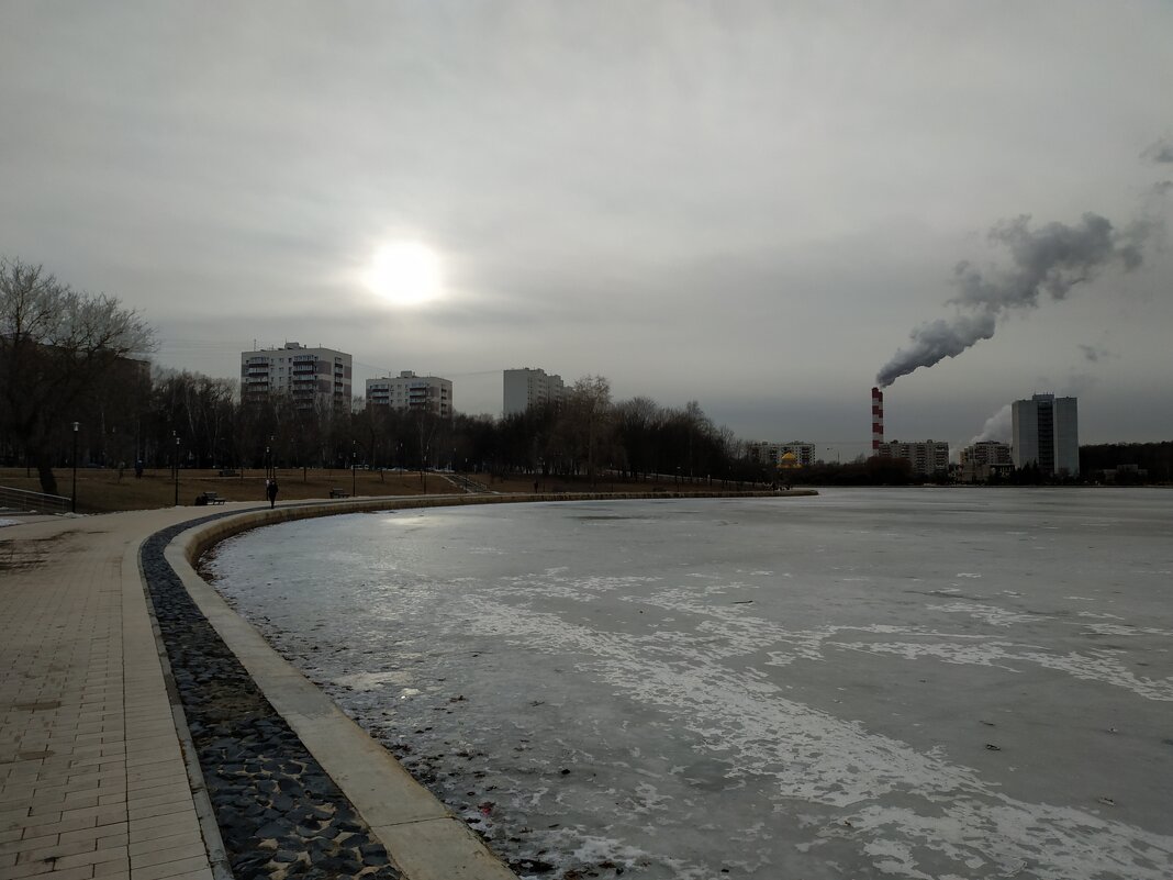 Белое солнце не пустыни - Андрей Лукьянов Белое солнце не пустыни - Андрей Лукьянов