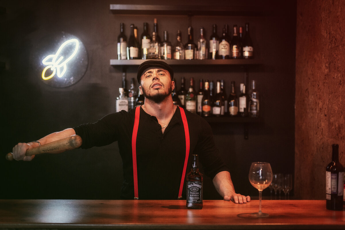 Заходи в мой бар - Джованни Луче