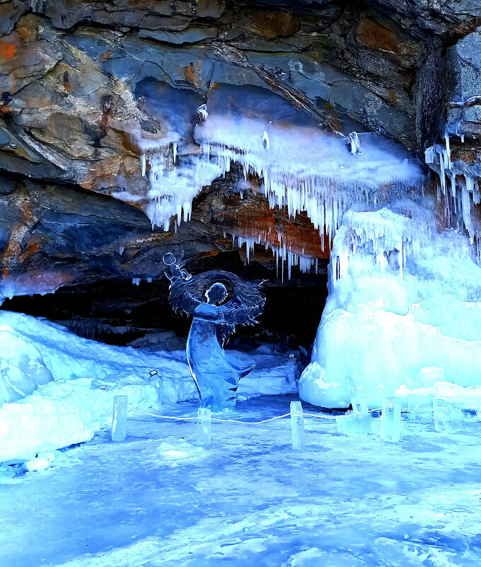 Байкал. Ольхон. О чем молчит лед... - Надежда Чернецкая Байкал. Ольхон. О чем молчит лед... - Надежда Чернецкая