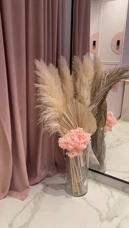 "И остаётся прочно с нами всё то, что связано с цветами" - Ирэн "И остаётся прочно с нами всё то, что связано с цветами" - Ирэн