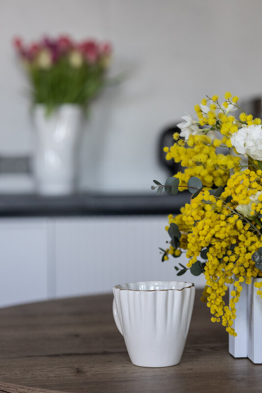 Весна - Lala Весна - Lala