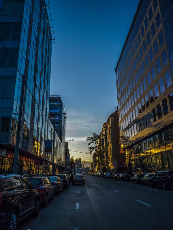 1-я Брестская улица - Наталья Rosenwasser 1-я Брестская улица - Наталья Rosenwasser