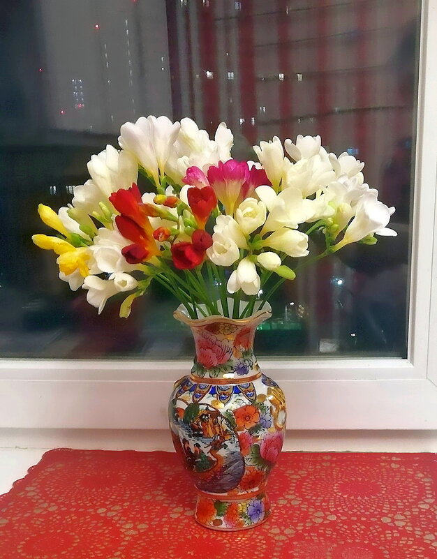 Изящны все цветы на свете - Ольга Довженко