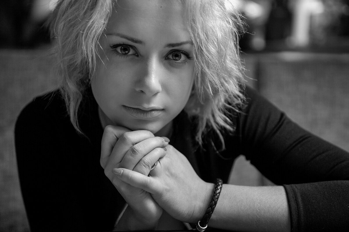 Женя. Портрет. - Михаил Трофимов