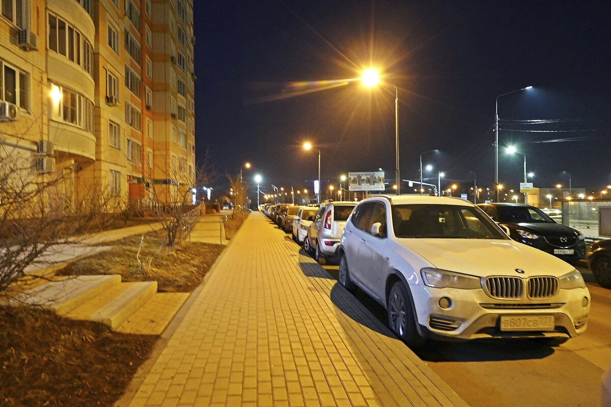 Утро в свете фонарей - Валерий Иванович