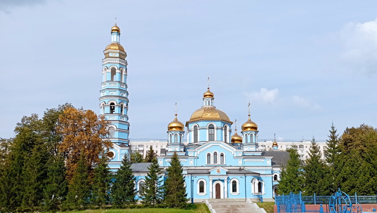 Уфа. Кафедральный собор Рождества Богородицы - Николай Уфа. Кафедральный собор Рождества Богородицы - Николай